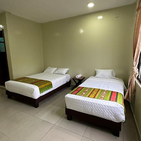 Hostal Marin Central Quito Eksteriør billede