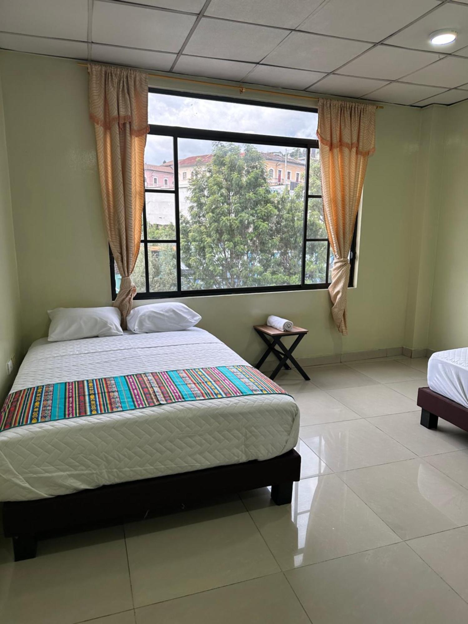 Hostal Marin Central Quito Eksteriør billede